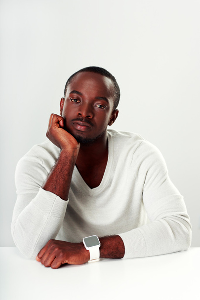 Portrait of a handsome african man - Foto, imagen