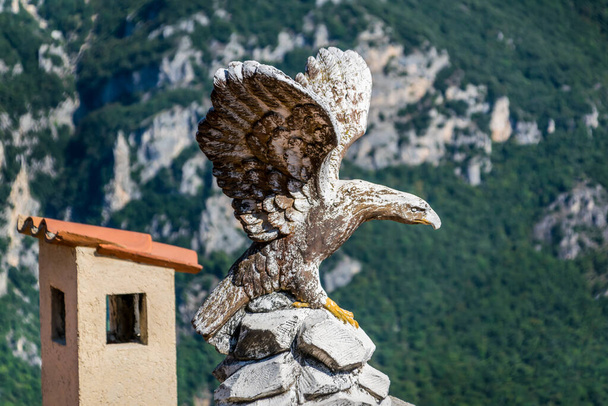 Gourdon παρατσούκλι Φωλιά του Αετού βρίσκεται στην Alpes-Maritimes στην Cote d 'Azur, γαλλική Ριβιέρα - Φωτογραφία, εικόνα