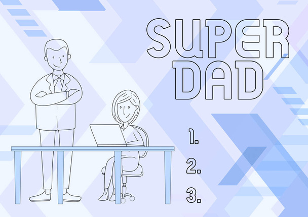 Konzeptionelle Bildunterschrift: Super Dad. Geschäftsidee Kinder-Idol und Superheld als Inspiration für den Mann, der mit verschränkten Armen sitzt und sitzende Frau mit Laptop beobachtet. - Foto, Bild