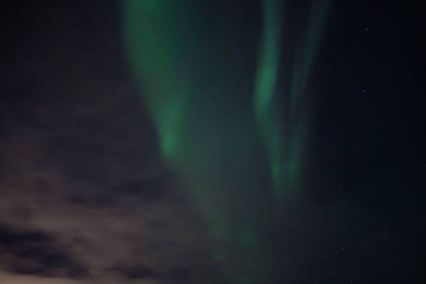 Az északi fények tánca Izland egén - Fotó, kép