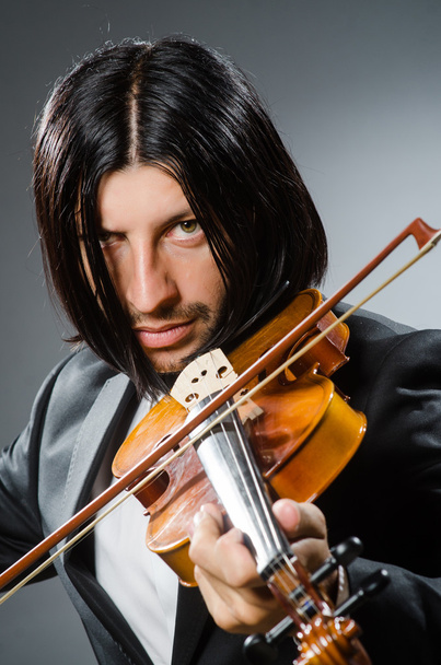 Чоловік скрипки гравець в мусульманській концепції
 - Фото, зображення