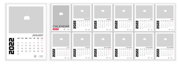 Wall Monthly Photo Kalenteri 2022. Yksinkertainen kuukausittainen pystysuora valokuva kalenteri Asettelu 2022 vuoden Englanti. Kansikalenteri, 12 kuukauden mallit. Viikko alkaa maanantaista. Vektoriesimerkki - Vektori, kuva