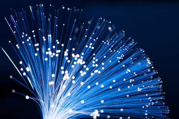 Cables de fibra óptica
 - Foto, Imagen