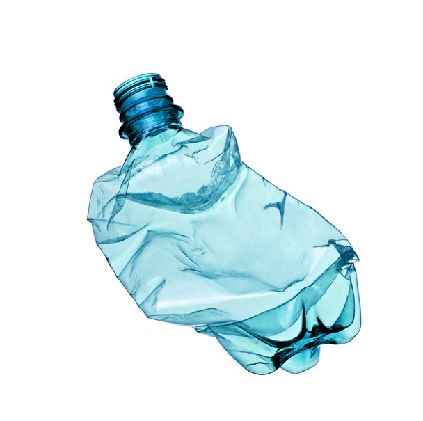 muovipullojen vesiastioiden kierrätysjätteet
 - Valokuva, kuva