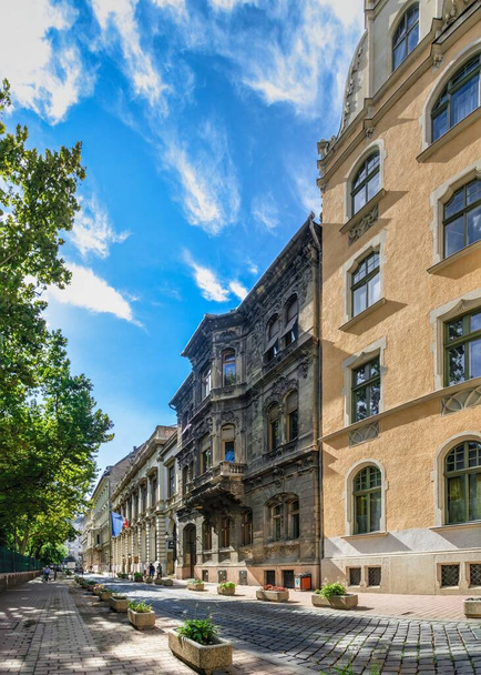 Будапешт, Венгрия 1721 год. Улицы старого города Будапешта в солнечный летний день - Фото, изображение