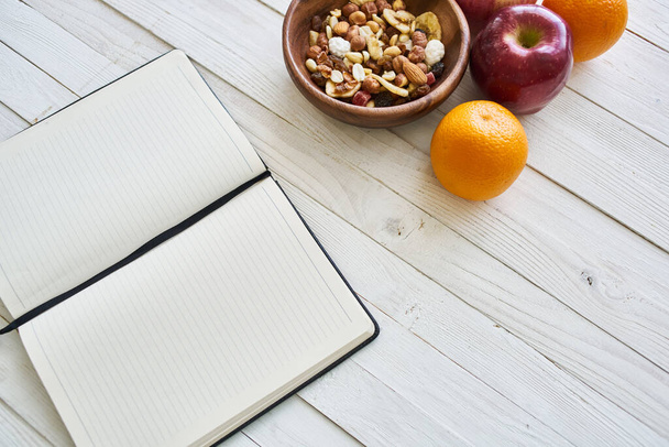fruit cereals proper nutrition notepad breakfast diet top view - 写真・画像