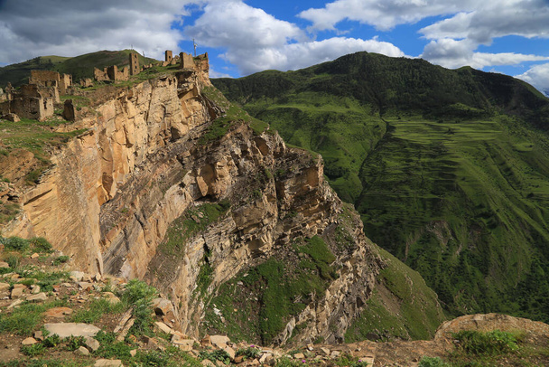 Ruins of the old Goor village in Dagestan - Foto, Imagem