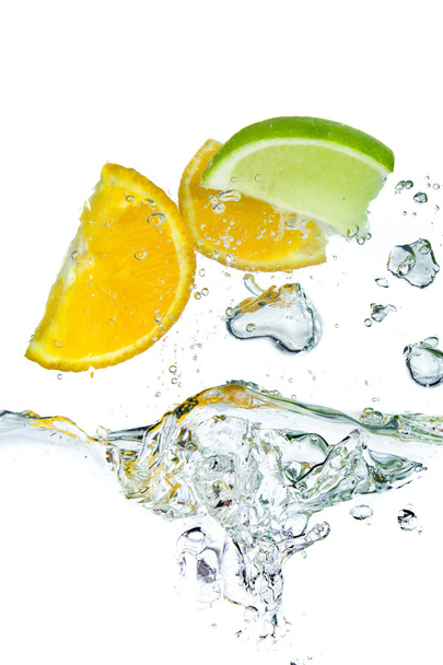 Citrus fruit splashing - Valokuva, kuva