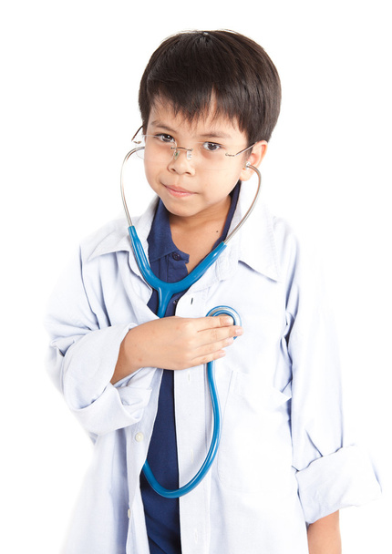 Junge trägt Arzt mit Stethoskop. - Foto, Bild