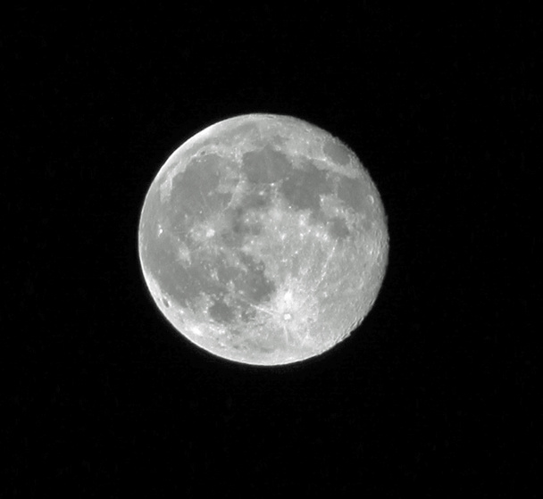 énorme ciel de pleine lune noir
 - Photo, image