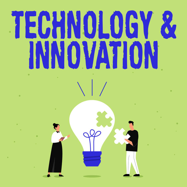 Teknoloji ve İnovasyon işaretini gösteren ilham. Yeni Pazar için Daha İyi Çözüm Uygulamasının İş Konsepti Ortakların Yetenek Gelişimi İçin Yeni Harika Fikirler Bulması. - Fotoğraf, Görsel