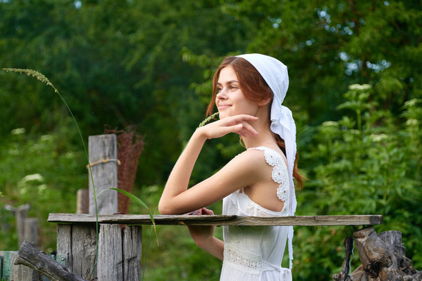 cheerful woman outdoors in the garden countryside ecology nature - Foto, Imagem