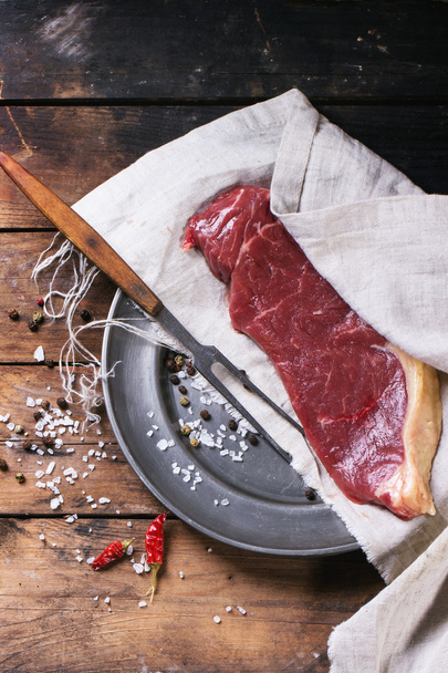 Raw steak - Zdjęcie, obraz