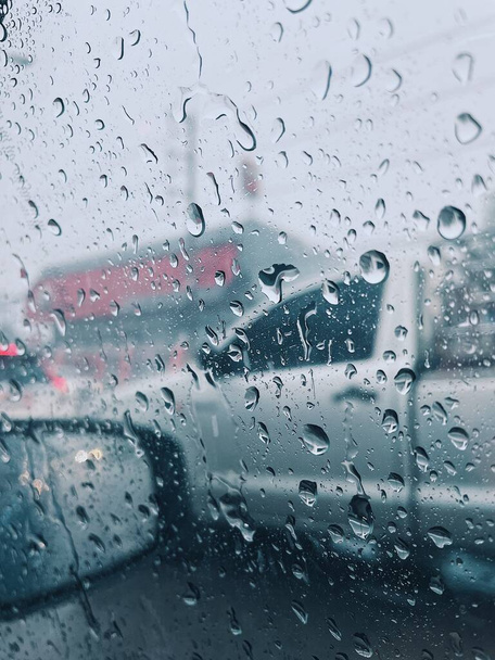 Water drop rain with car on the road - Foto, Bild