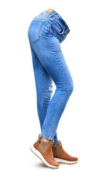 jeans donna su sfondo bianco isolato con percorso di ritaglio - Foto, immagini