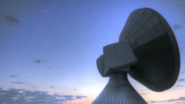 Aikaero auringonnousu yli Satelliitti Station
 - Materiaali, video