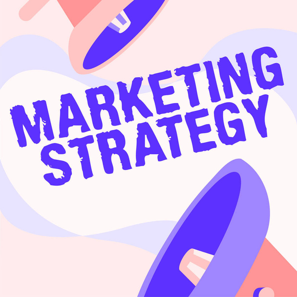 Schreiben von Text Marketing Strategy. Word Written on Scheme on How to Lay Out Products Services Business Ceiling Megaphone Drawing Giving Reaction Making Ansage. - Foto, Bild