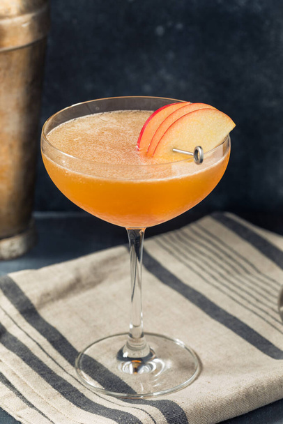 Boozy Refreshing Apple Martini Cocktail in a Coupe - Фото, зображення