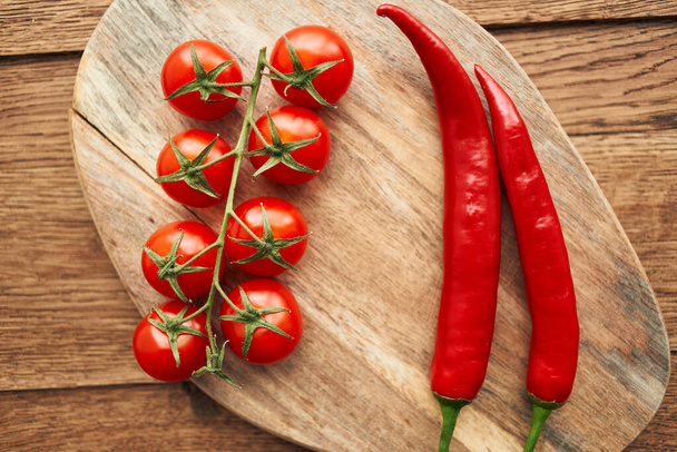 cherry tomatoes hot peppers salad ingredients fresh food - 写真・画像
