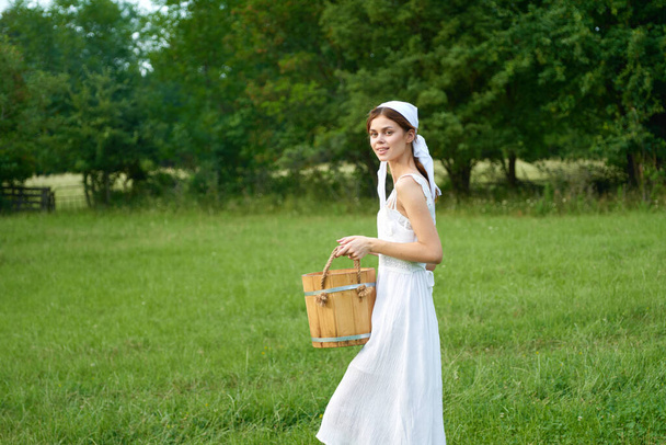 cheerful woman outdoors in the garden countryside ecology nature - Fotoğraf, Görsel