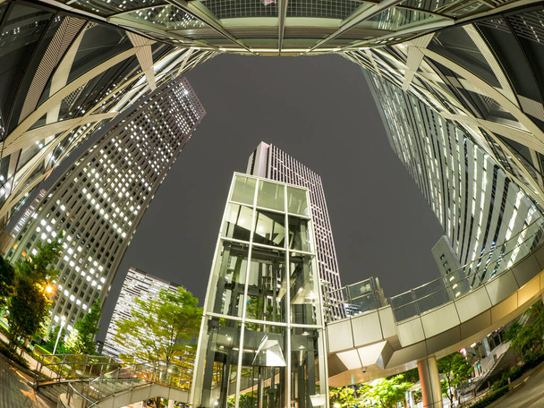 Shinjuku in Japan, Tokio Nachtzicht - Foto, afbeelding