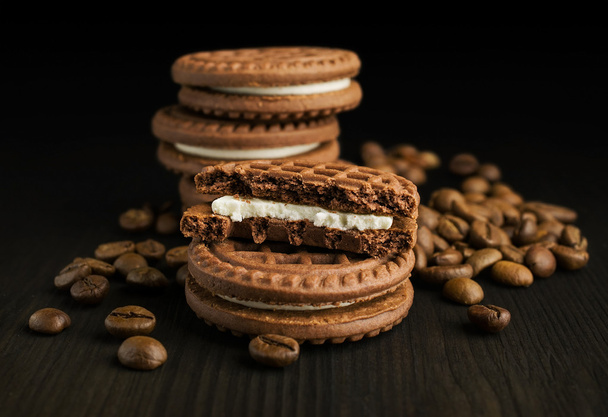 cocoa cookies with coffee beans  - Фото, зображення