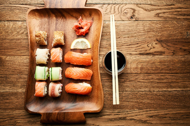 asian cuisine sushi sea food traditional cuisine restaurant - Фото, изображение
