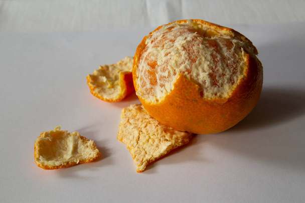 fragrant tangerines on a white background - Fotografie, Obrázek