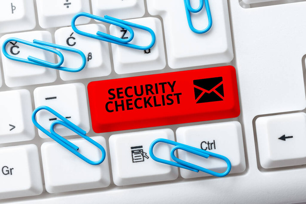 El yazısı Güvenlik Kontrol Listesi. İnternet Hırsızlığı Konulu Veri ve Sistem Rehberi 'nin İş Yaklaşımı, Başlık ve Açıklamalar, Önemli Veri Kodları Girilmesi - Fotoğraf, Görsel