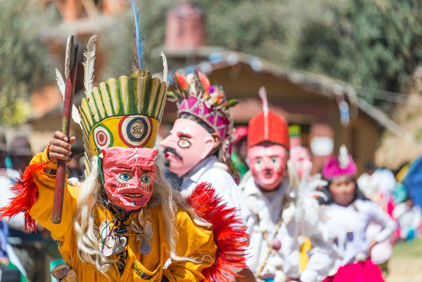 Danza tradicional boliviana
 - Foto, Imagen
