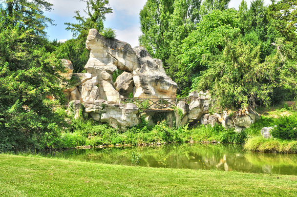 Франция, поместье Марии-Антуанетты в парке Версаль Па
 - Фото, изображение