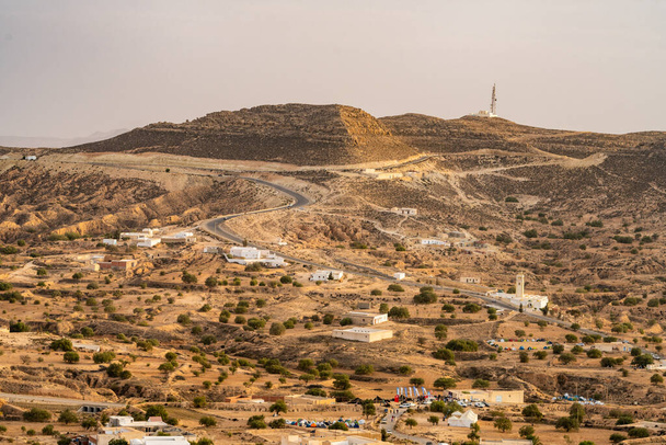 Tunus 'un güney bölgesindeki Dahar manzarası  - Fotoğraf, Görsel