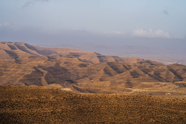 Tunus 'un güney bölgesindeki Dahar manzarası  - Fotoğraf, Görsel
