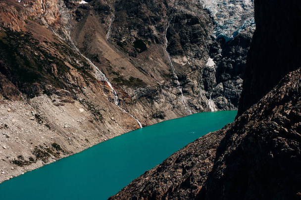 Река в национальном парке Лос-Исиарес, Эль-Чемберлен - Аргентина - Фото, изображение