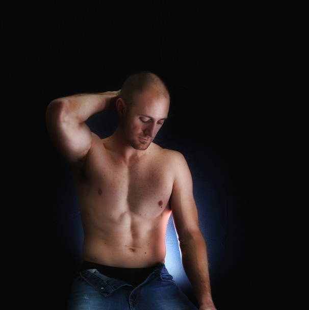 Muž bez košile - Fotografie, Obrázek
