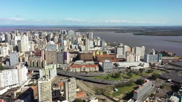 Porto Alegre Brazília. A brazil város látképét. Épületek Porto Alegre belvárosában Rio Grande do Sul Brazília. - Felvétel, videó