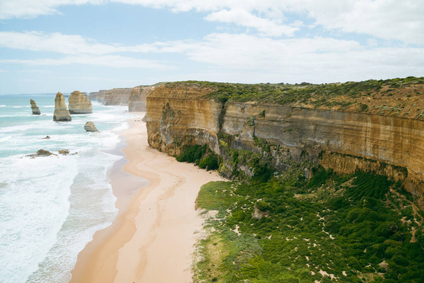 Os 12 Apóstolos destino turístico cênico ao longo da Great Ocean Road, na costa sul de Victoria. Viagem rodoviária australiana. - Foto, Imagem