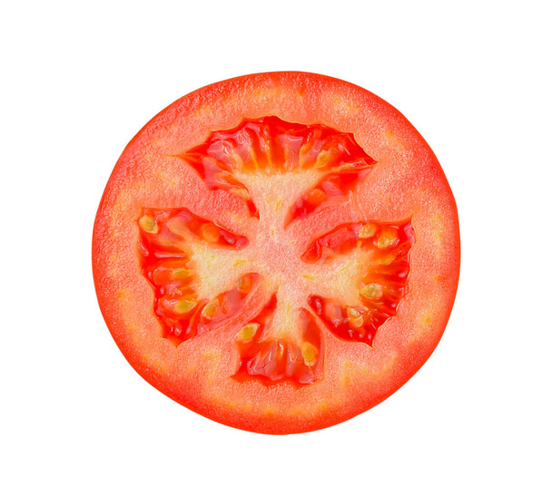 Beyaz arka planda izole edilmiş domates dilimi. kırpma yolu - Fotoğraf, Görsel