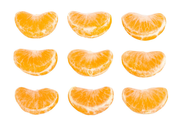 sliced tangerine chunks path isolated on white - Φωτογραφία, εικόνα