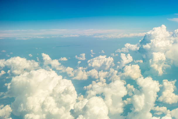 青い雲と空 - 写真・画像