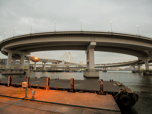 Пейзаж Токийского радужного моста - Фото, изображение