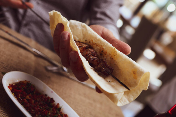 Turkse en Arabische Traditionele Ramadan Kebab - Foto, afbeelding
