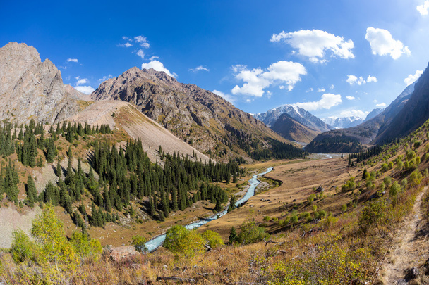 カザフスタンの美しい山々 - 写真・画像