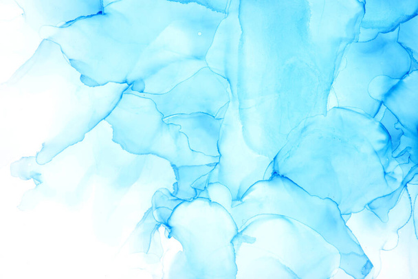 Alcohol ink creates abstract fluid art and pop art patterns for modern designers - 写真・画像