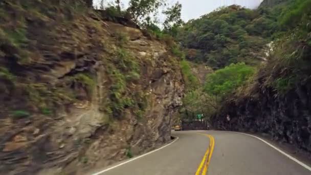 Hermosa vista del sendero Taroko, Parque Nacional Gorge, Taiwán - Metraje, vídeo