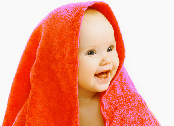 Happy baby and towel - Foto, Imagem