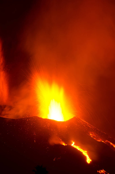 A Cumbre Vieja vulkánkitörése. - Fotó, kép