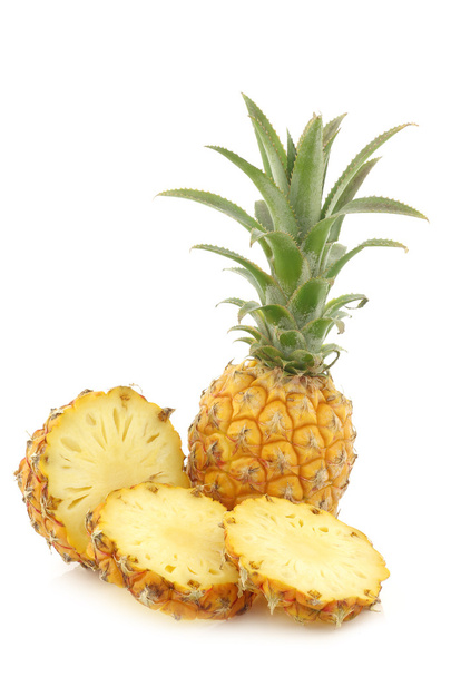 ovoce čerstvé mini ananas - Fotografie, Obrázek