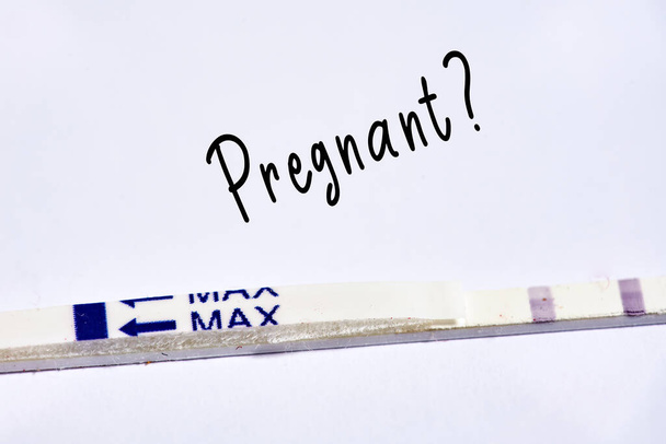 Tira de prueba de embarazo
 - Foto, Imagen