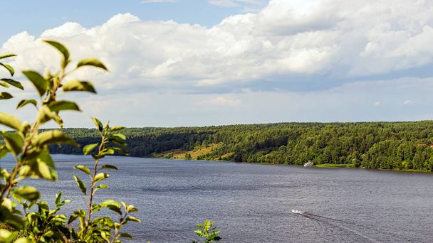 landscape in the city of Ples on the Volga river - Foto, Imagem